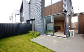 Golden Sun Apartment -Two Bedrooms, Three Bedrooms
